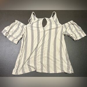Soft and Sexy Cold Shoulder Keyhole Striped Top M